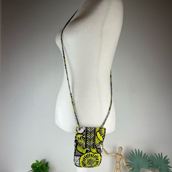 Vera Bradley Citron Green & Gray Phone Crossbody Purse Pouch - Picture 12 of 14